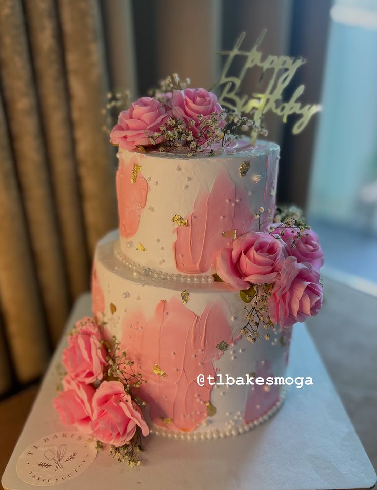 Custom Cake 90